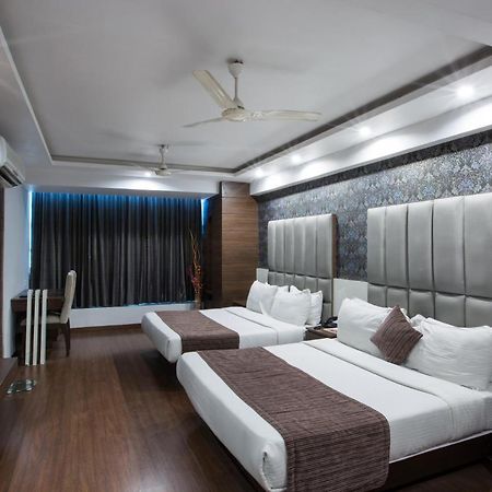 Hotel Narula'S Aurrum Amritsar Quarto foto