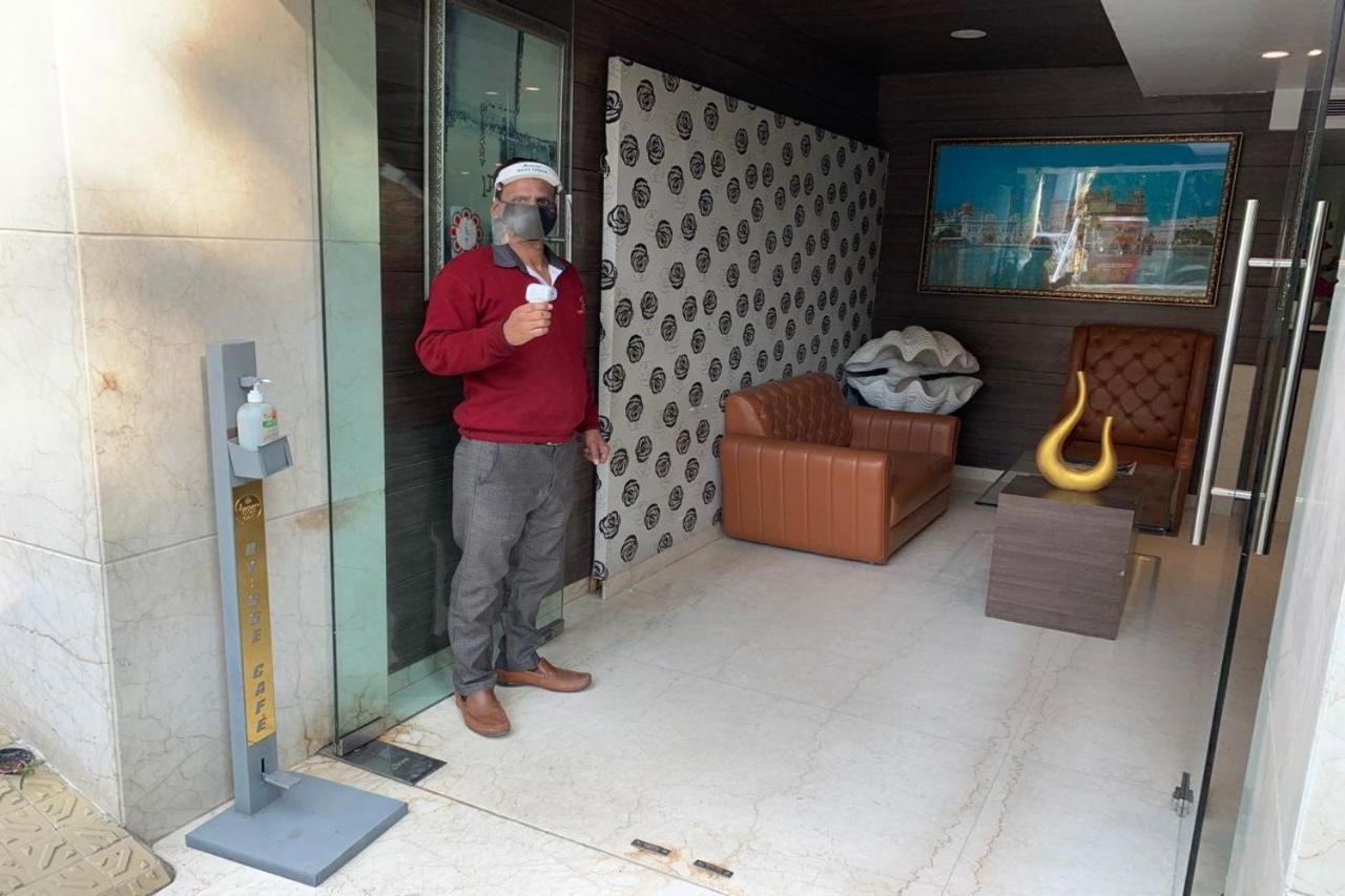 Hotel Narula'S Aurrum Amritsar Exterior foto